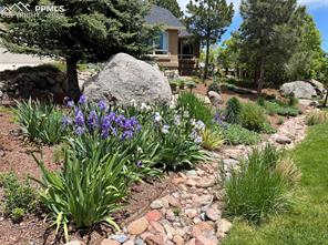 5724 Adrienne Court