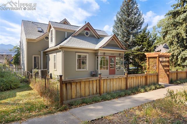 2323 W Kiowa Street