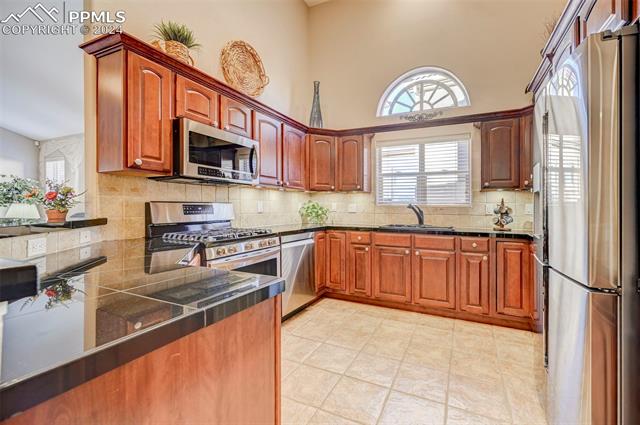 5848 Via Verona View