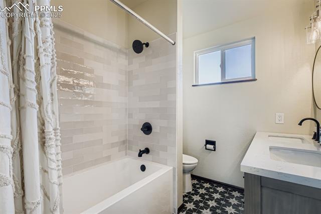 5345 Heather Ridge Court