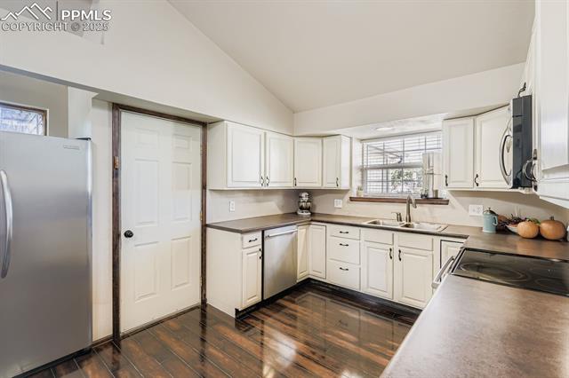 5345 Heather Ridge Court