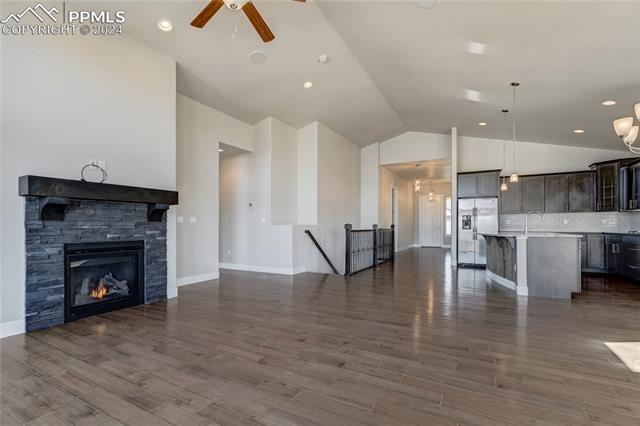 11571 Spectacular Bid Circle