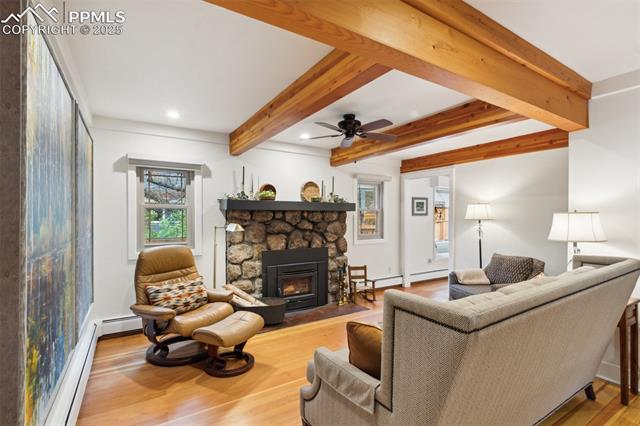 1800 Ridgeway Avenue