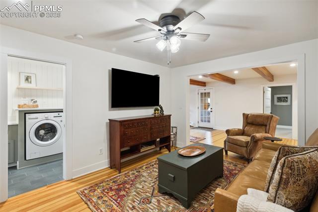 1800 Ridgeway Avenue