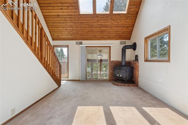 410 Hillcrest Street