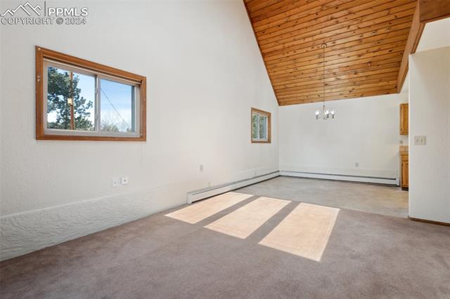 410 Hillcrest Street