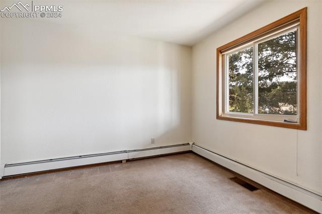 410 Hillcrest Street