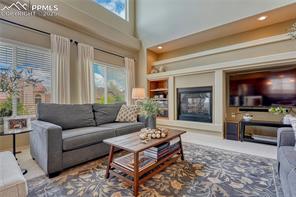 9952 Pinedale Drive