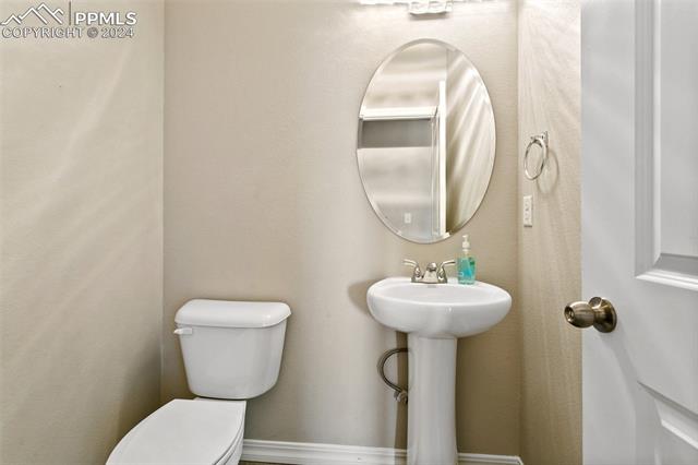 7864 Bone Creek Point