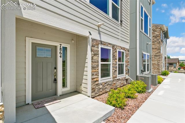 7864 Bone Creek Point