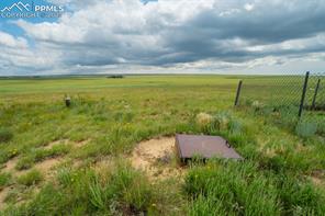 1435 Equestrian Point