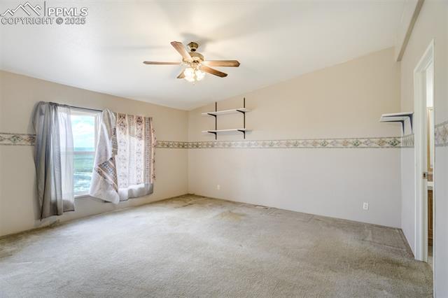 1435 Equestrian Point