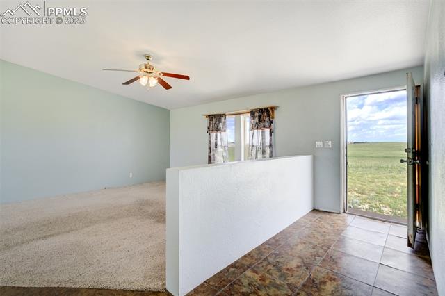 1435 Equestrian Point