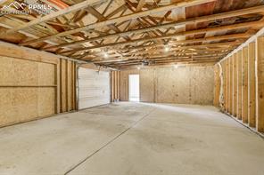 1435 Equestrian Point