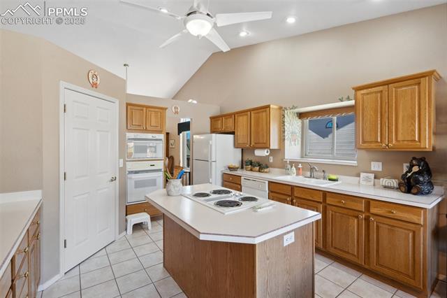 1005 S War Eagle Drive