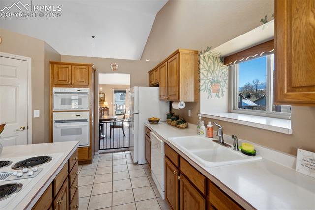 1005 S War Eagle Drive