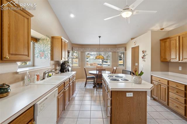 1005 S War Eagle Drive