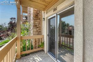910 Tenderfoot Hill Road 101