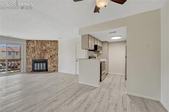 910 Tenderfoot Hill Road 101