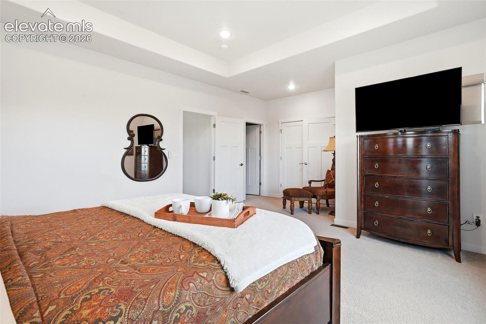 5835 Villa Lorenzo Drive