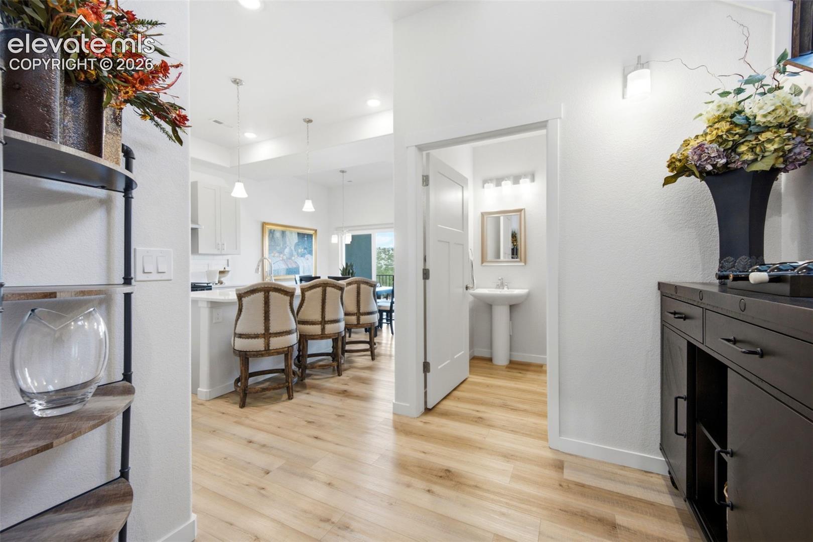 5835 Villa Lorenzo Drive