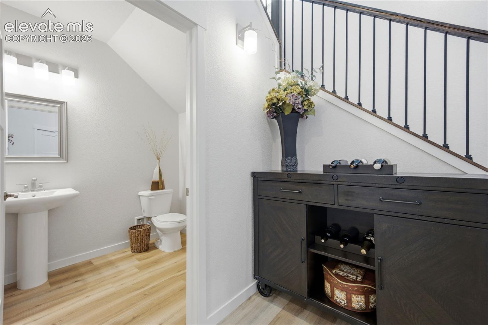 5835 Villa Lorenzo Drive