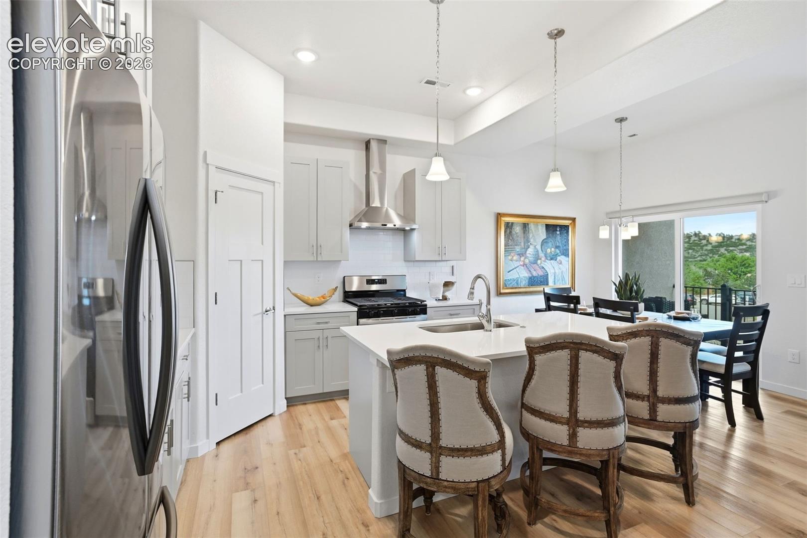 5835 Villa Lorenzo Drive