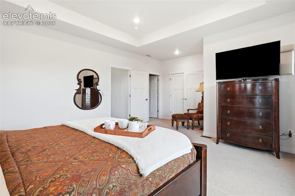 5835 Villa Lorenzo Drive