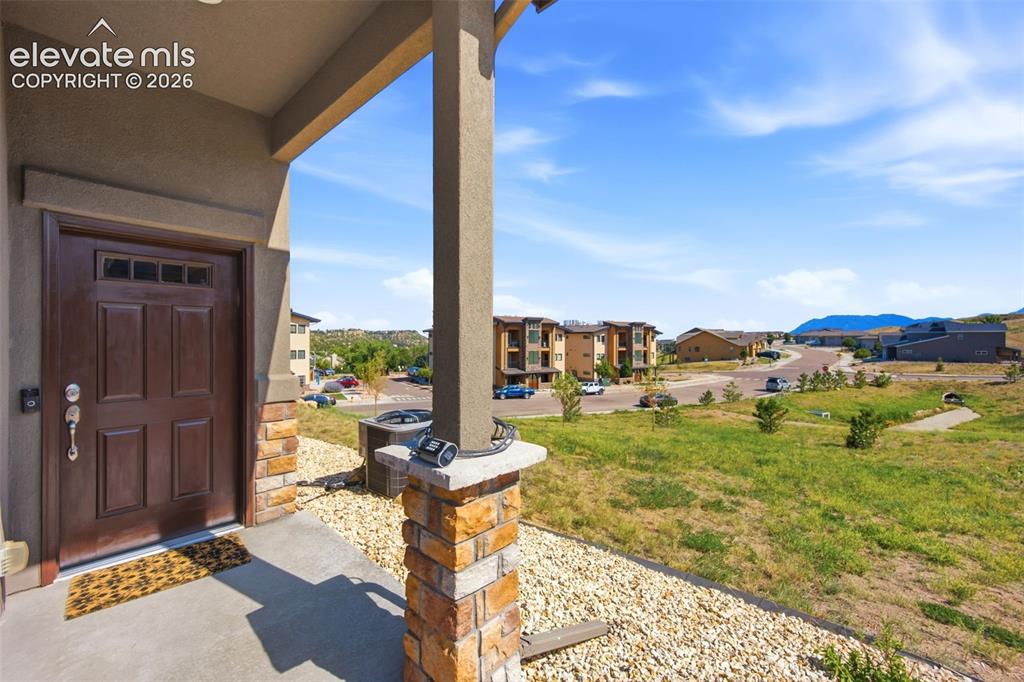 5835 Villa Lorenzo Drive