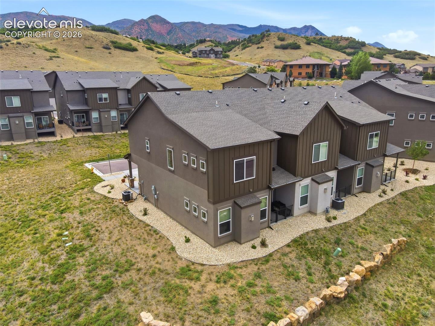 5835 Villa Lorenzo Drive