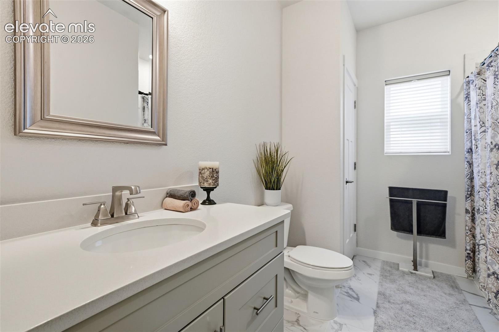 5835 Villa Lorenzo Drive