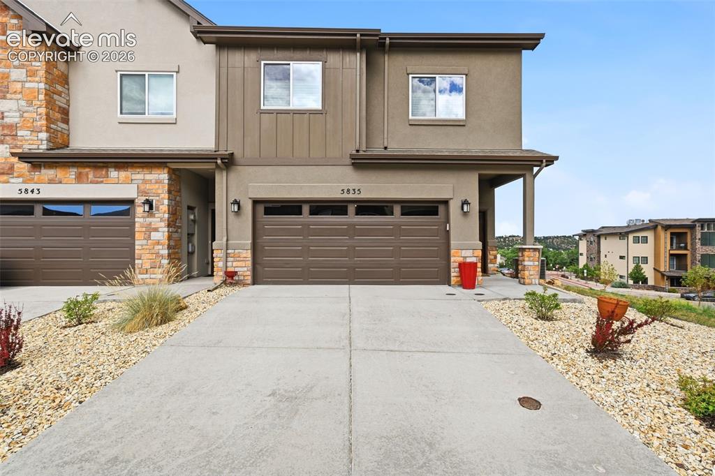 5835 Villa Lorenzo Drive