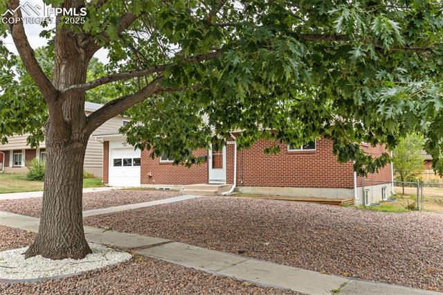1207 Kingsley Drive
