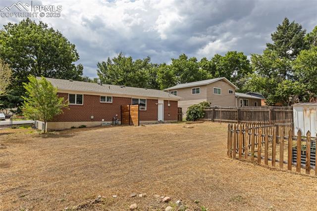 1207 Kingsley Drive