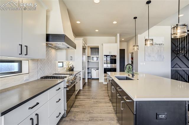 12284 Monarchos Lane