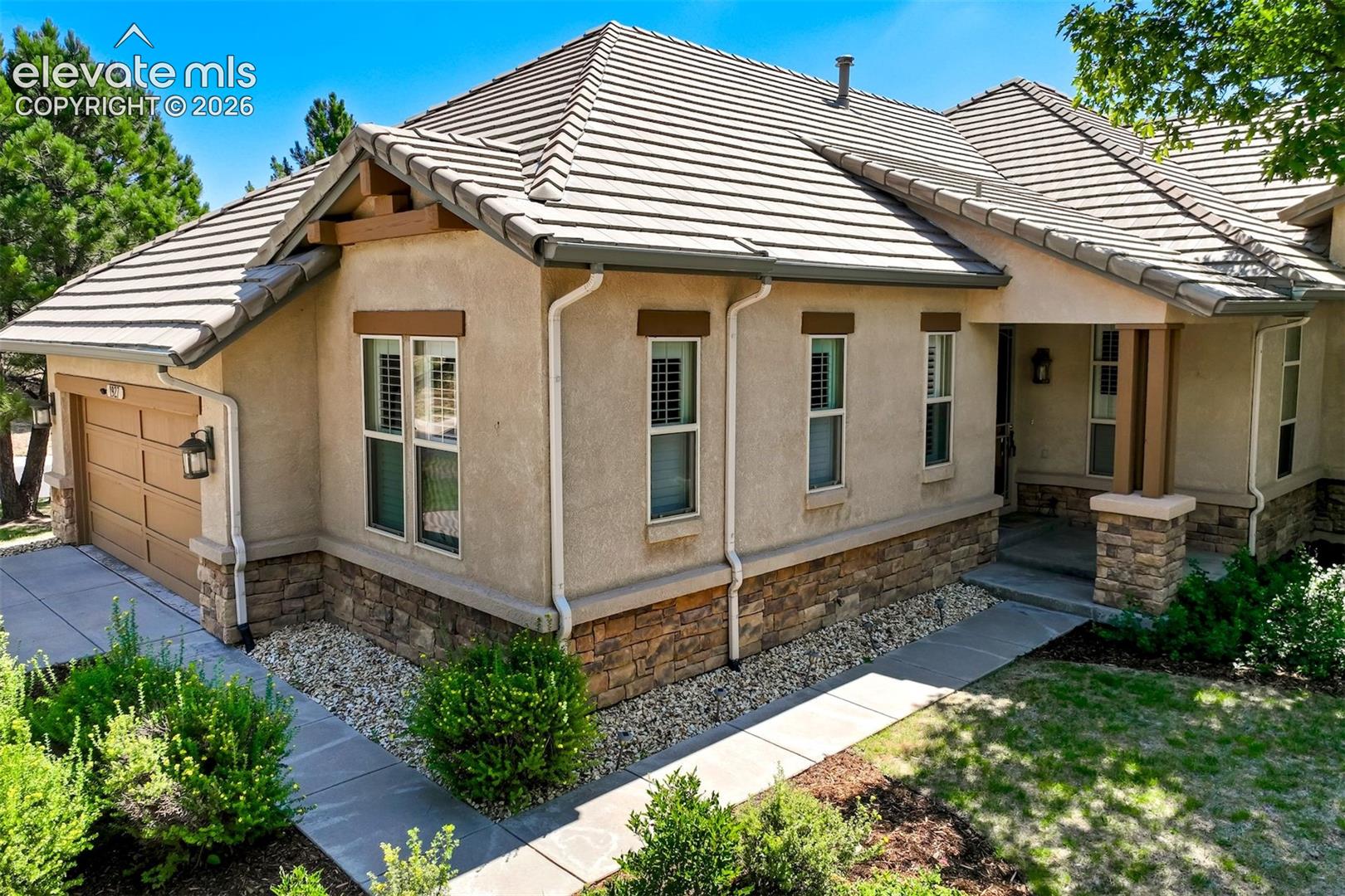1927 Pine Mesa Grove Unit: C
