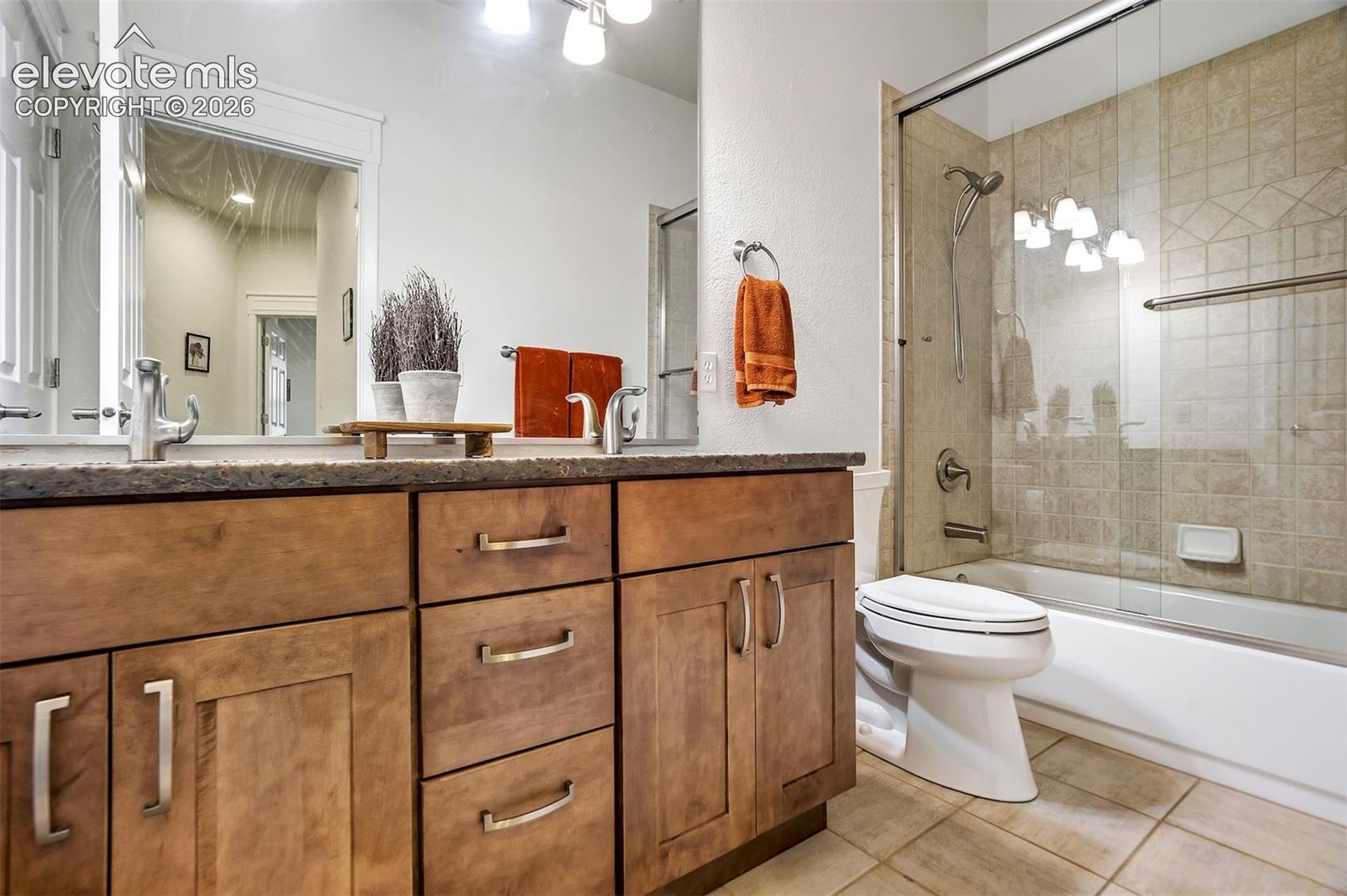 1927 Pine Mesa Grove Unit: C