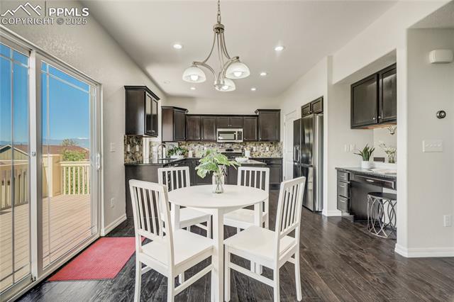 8079 Hollygrape Lane