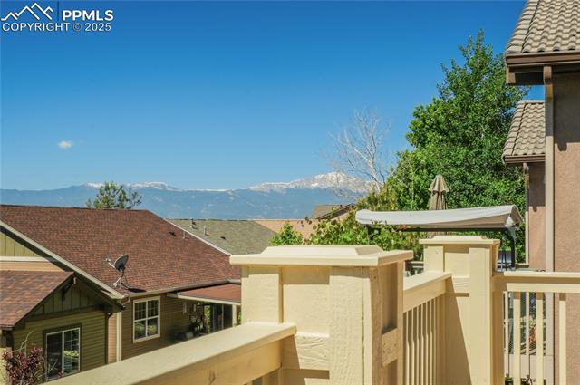 8079 Hollygrape Lane