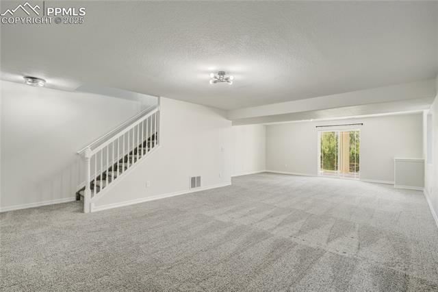 8079 Hollygrape Lane