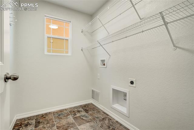 8079 Hollygrape Lane