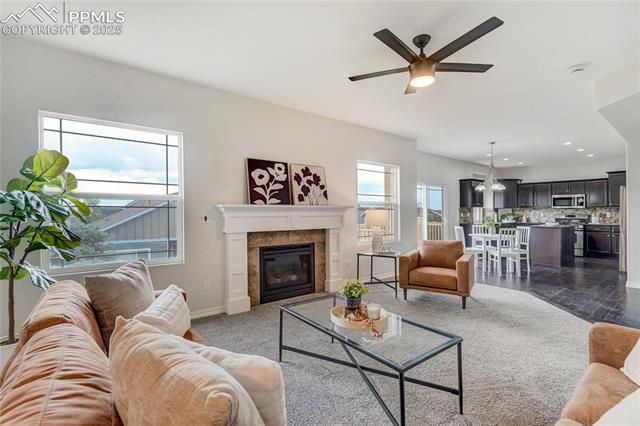 8079 Hollygrape Lane