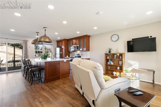 4930 Artistic Place