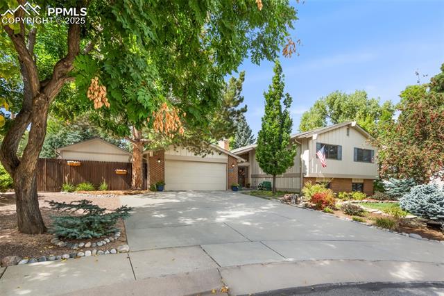 4220 Cromwell Court