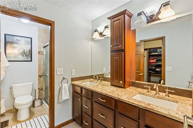 4220 Cromwell Court