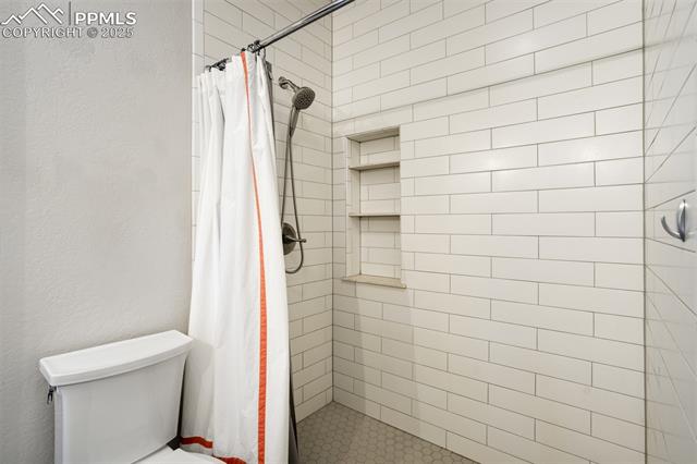 16440 Old Denver Road