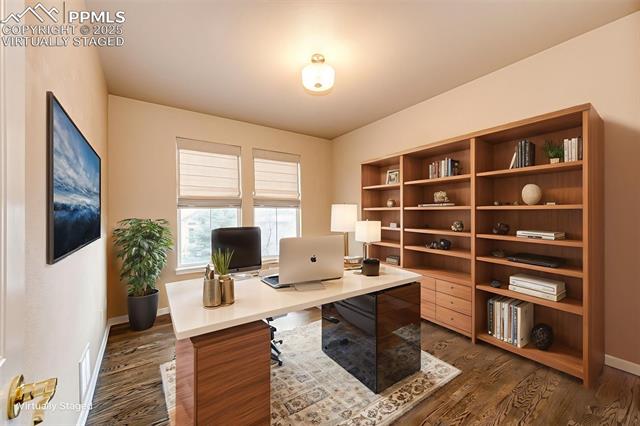 4985 Mushroom Rock Court