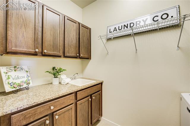 1265 Foothills Farm Way