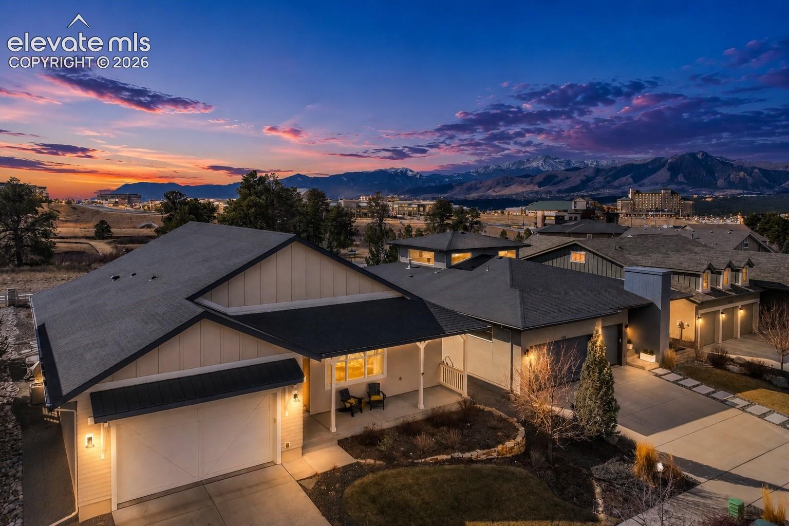 1265 Foothills Farm Way