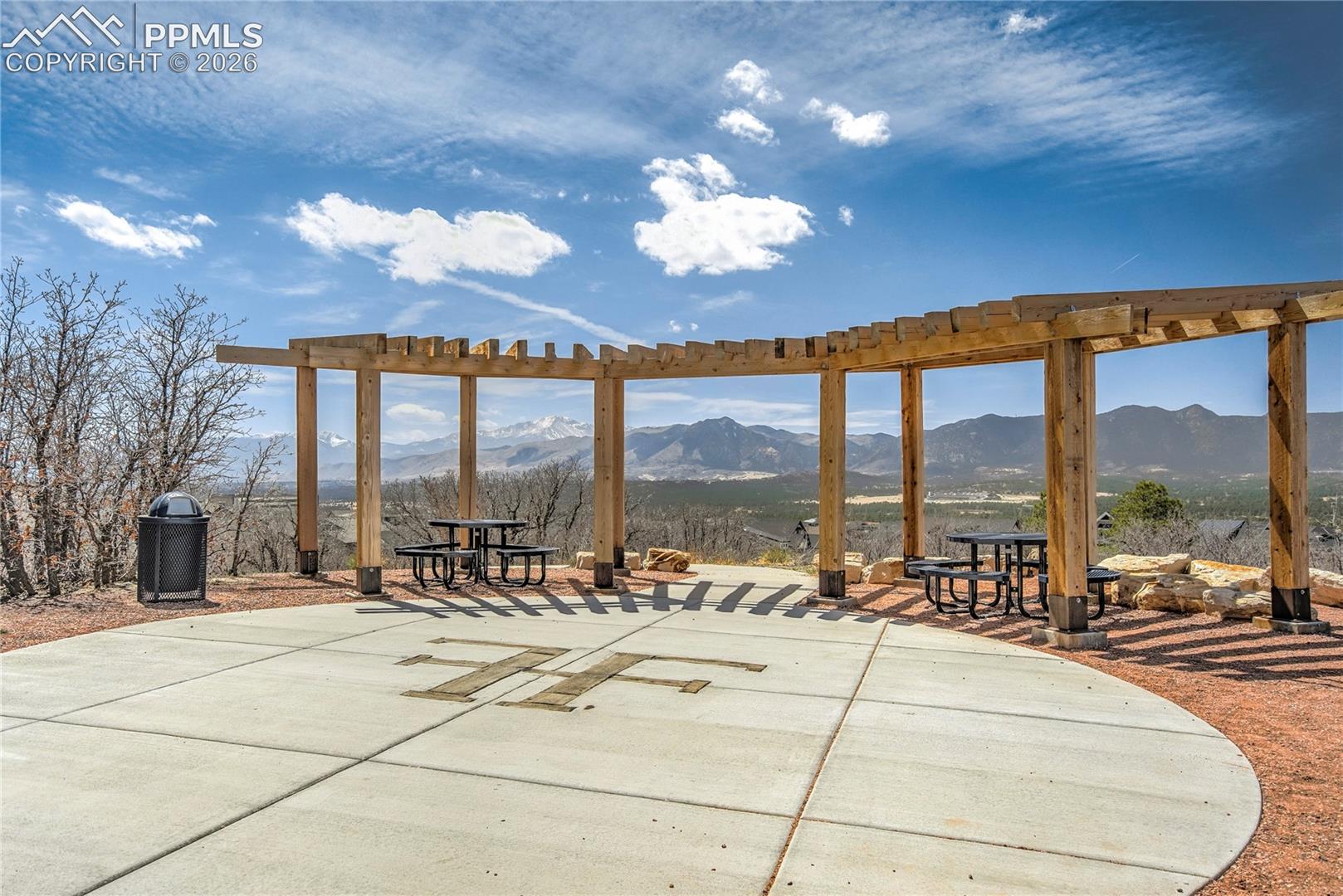 1265 Foothills Farm Way